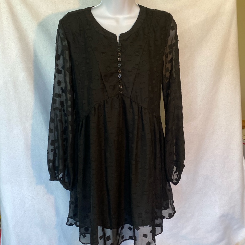 Mustard seed black long sleeve dress - Picture 1 of 7